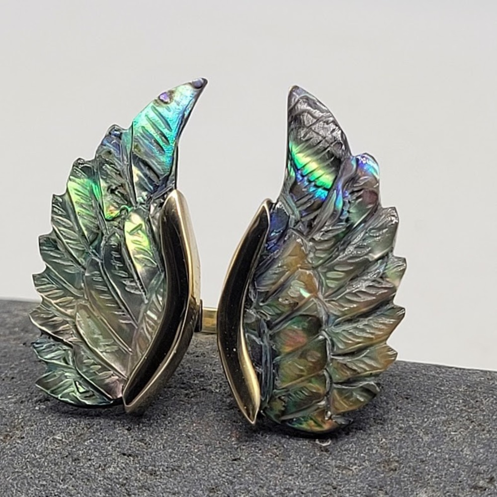 NEW Angel Wing Hand Carved Abalone Shell Ring Brass Gold Plated Adjust Feather